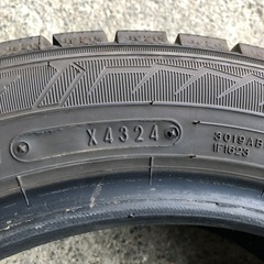 グッドイヤーアイスナビ7 スタッドレスタイヤの画像