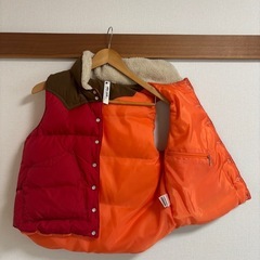 niko and... ダウンベスト赤の画像