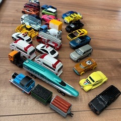 トミカ　ホットウィールまとめ売りの画像