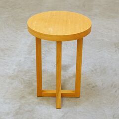 ≪zyt2524ジ≫ 遠藤照明 アビタスタイル 小型サイドテーブル ラブリエ13 オーク突板/ナチュラル 直径40cm 円形/丸テーブル/おしゃれ/中古家具/宮城県仙台市 71023-02の画像