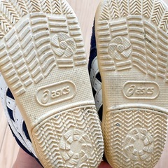 スニーカー💙13.5cm アシックスの画像