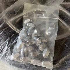 スタッドレス付アルミホイル
の画像