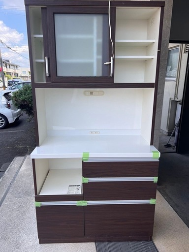 キッチンキャビネット