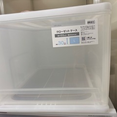 ニトリ　収納ケース　三つ➕引き出しセットの画像