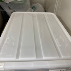 ニトリ　収納ケース　三つ➕引き出しセットの画像