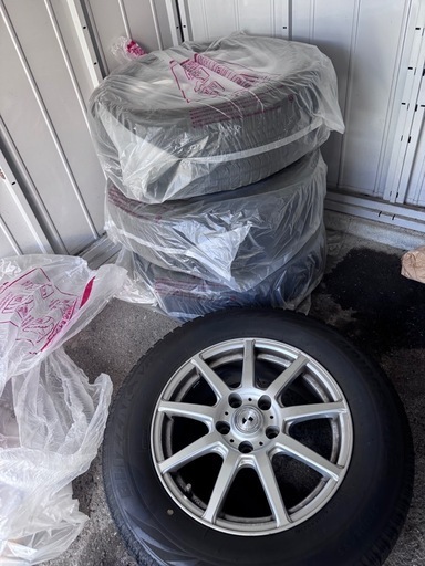 スタッドレスタイヤ＋アルミホイール　アルファード　ヴェルファイア　今月中旬で取り下げ