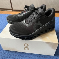 【美品】On Cloudmonster 2 / 27.5cm /...