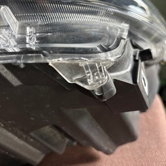 LA660sタントカスタムヘッドライトの画像