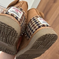 Harris Tweed × ミッフィーボリス　ムートンブーツ　16cmの画像