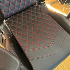 ゲーミングチェア(座椅子)の画像