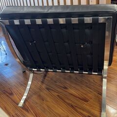 ソファ　1.5人掛け　黒　レザー　座面・背面取り外し可　ブラック　オシャレの画像