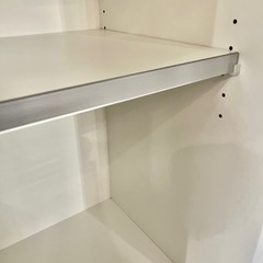 《売約済》泉洋化工 食器棚 キッチンボード レンジボード スリム 炊飯器 ラック コンセント 付き 引き出し ホワイト 収納棚 キッチン コンパクト 収納台 白家具 kitchen board cabinet kitchen storage microwave cabinet rice cooker shelf コンパクト家具 家電ラック 家電 収納の画像