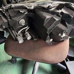 210系クラウンアスリートヘッドライトの画像