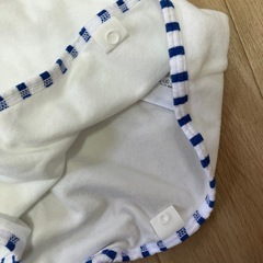 ミキハウス　ケープ　フリーサイズ70-90の画像