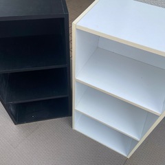 カラーボックス2つで0円【急ぎ引き取り希望な無料
】の画像