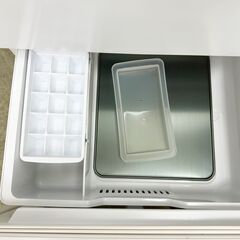 メルカリよりお得！【3ヵ月保証付き】TAG label by amadana 2ドア冷蔵庫 162L 2022年製 配送・設置込み！ KR0144の画像