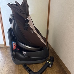 コンビ　チャイルドシートの画像