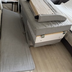 【受け渡し予定】IKEAソファーベッドの画像