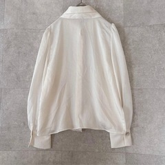 ZARA ボウタイブラウスの画像