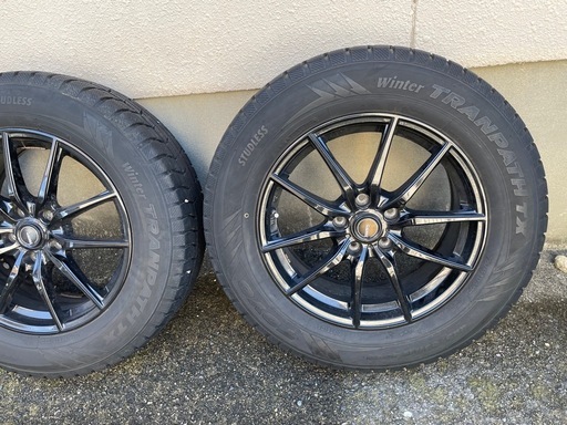 スタッドレスタイヤ225/65R17