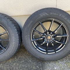 スタッドレスタイヤ225/65R17の画像