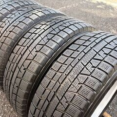 LAYCEA　15インチ　スタッドレス　プリウス、ウィッシュ、カローラなどにの画像