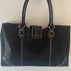 ビジネスバッグの画像