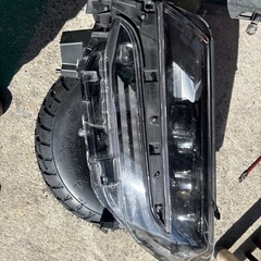 30アルファード助手席ヘッドライトの画像