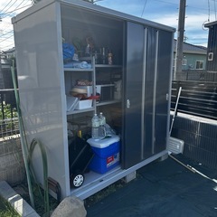 イナバ物置 （中古・2年使用）譲りますの画像