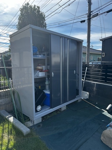 イナバ物置 （中古・2年使用）譲ります