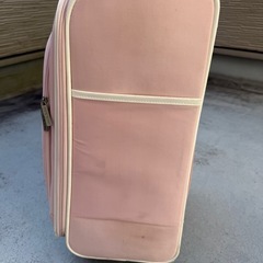 キャリーケース 2泊3日サイズの画像