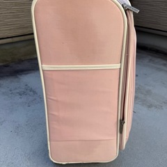 キャリーケース 2泊3日サイズの画像