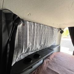 ハイエース　テーブルの画像