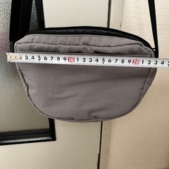 ショルダーバッグの画像