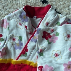 赤と白の花柄着物ドレス2点セットの画像