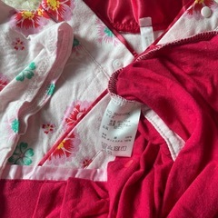 赤と白の花柄着物ドレス2点セットの画像