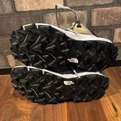 THE NORTH FACE ノースフェイス　トレッキングシューズ24の画像
