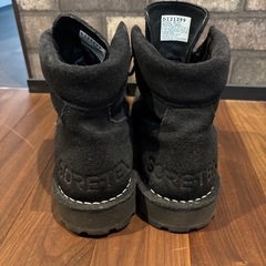 BEAUTY&YOUTH × DANNER FIELD　GORE-TEX27cmの画像