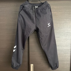 ヒュンメルhat2125ウィンドブレーカーサイズSの画像