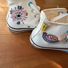 【未使用】コンバース　たまごっち　シューズ（22cm22cm）の画像