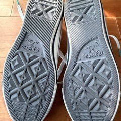 【未使用】コンバース　たまごっち　シューズ（22cm22cm）の画像