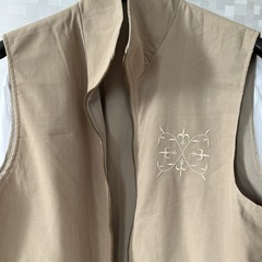 リバーシブル ベストの画像