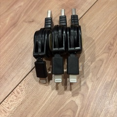 【3個セット】スッキリ伸縮iPhone Lightingケーブル　の画像