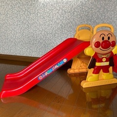 すべり台の画像