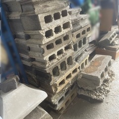 主にブロック　石　レンガ少し※ 早い方優先で在庫無くなれば終了しますの画像