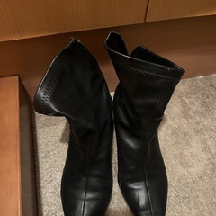 【手渡し希望】ブーツ4点セットyosuke 厚底ブーツ　スニーカーの画像