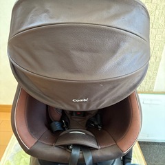 combiチャイルドシートの画像