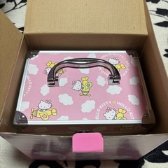 ハローキティ  コスメティックケースの画像