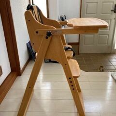 ★無料配達★ ベビーチェア  中古　受け渡しは1/15以降の画像