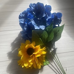 造花　紫陽花　ひまわりの画像